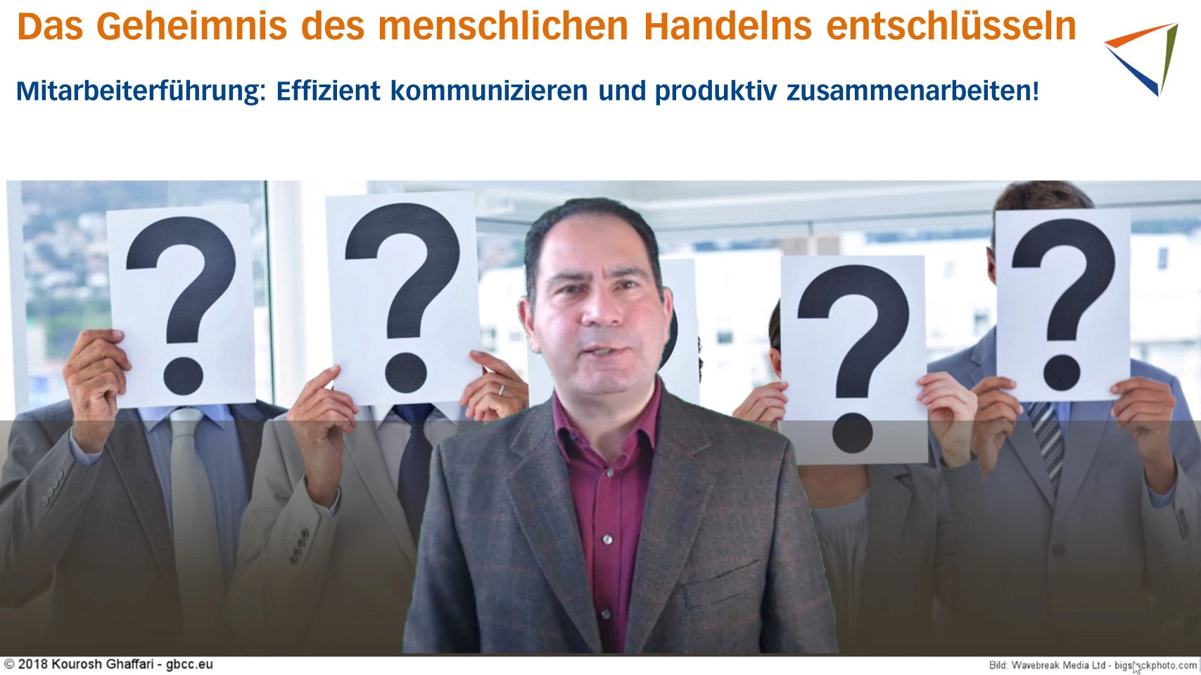 Live-Bild Kourosh Ghaffari vor Kurs-Präsentationsfolie